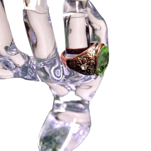 Bohemian Style Light Green Mock Periodot Statement Ring Size 9 - Picture 7 of 16